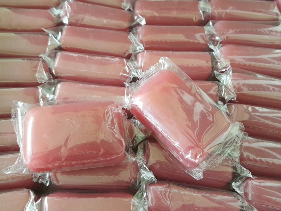 สบู่ทับทิม ( pomegranate soap)